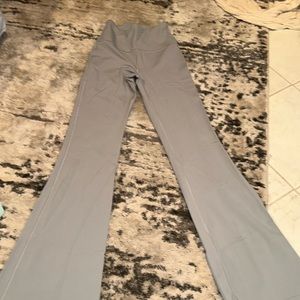 Light purple Lululemon flare leggings